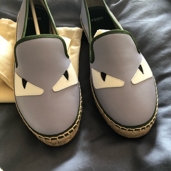 ❌SOLD❌Authentic Fendi women shoes - Picture 5 of 5